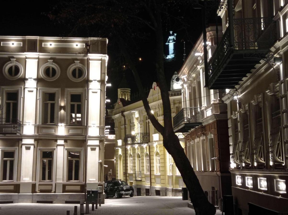 La Maison #7 Тбілісі Екстер'єр фото