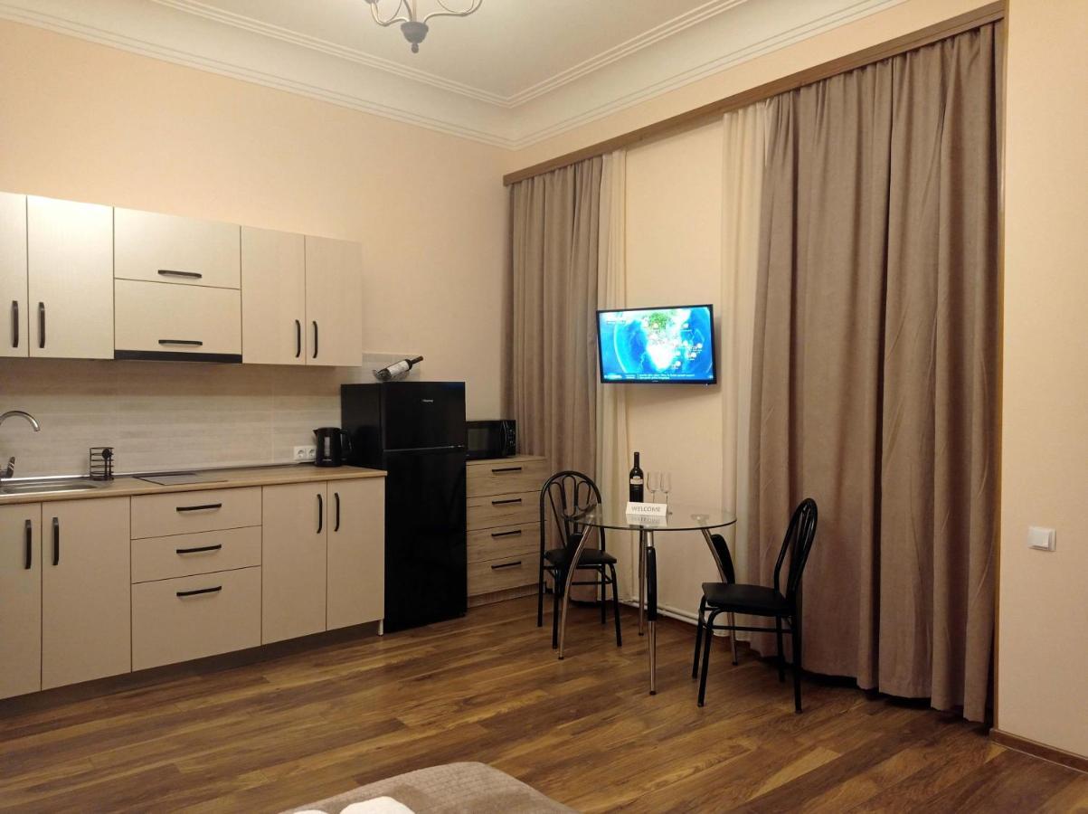 La Maison #7 Тбілісі Екстер'єр фото