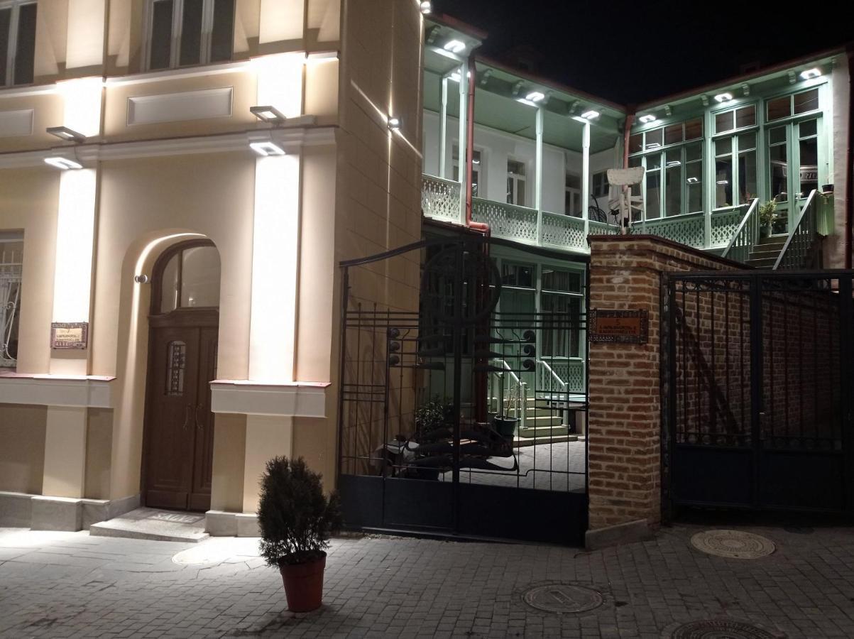 La Maison #7 Тбілісі Екстер'єр фото